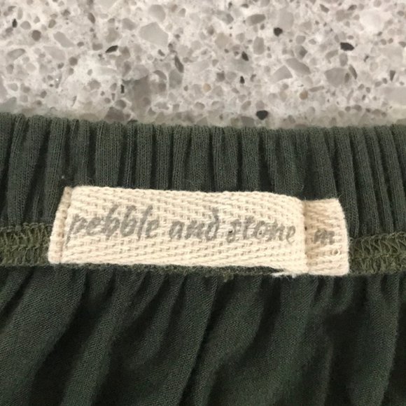 {Pebble & Stone} Green Tassel Off Shoulder Top - Picture 5 of 6